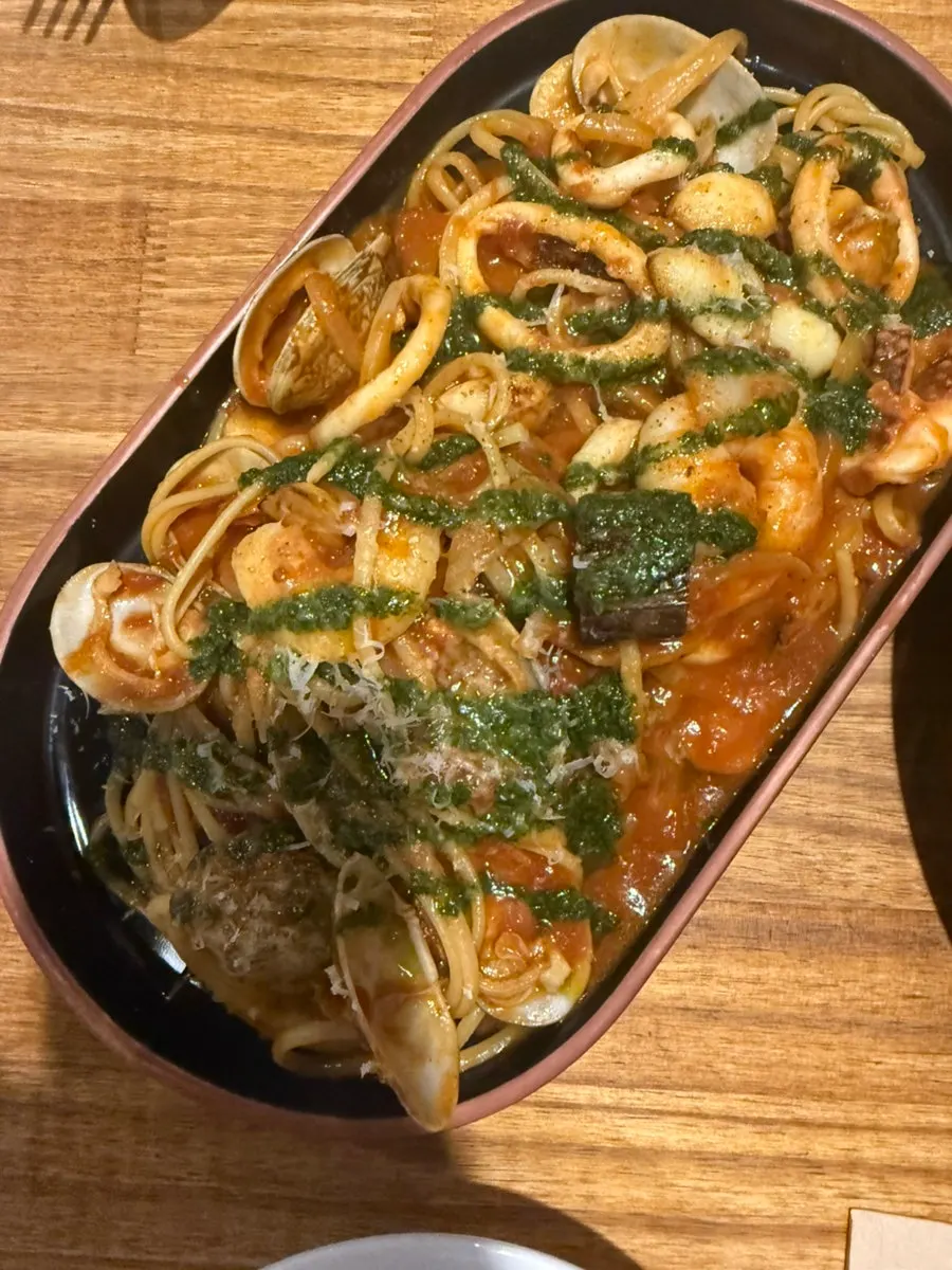 해산물이 푸짐한 컬쳐드 해산물 토마토 링귀네
