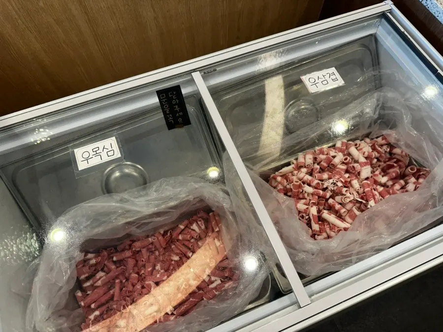 Meat station with beef neck and beef brisket