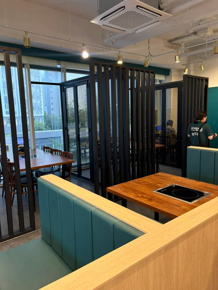 Entrance to Dadam Shabu Shabu Wirye Branch