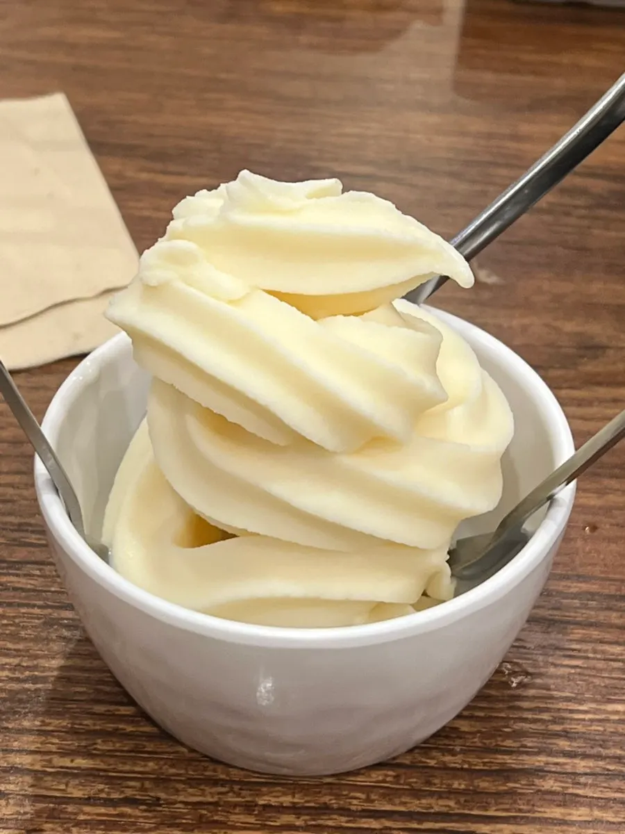 야채와 파인애플을 넣어 만 월남쌈