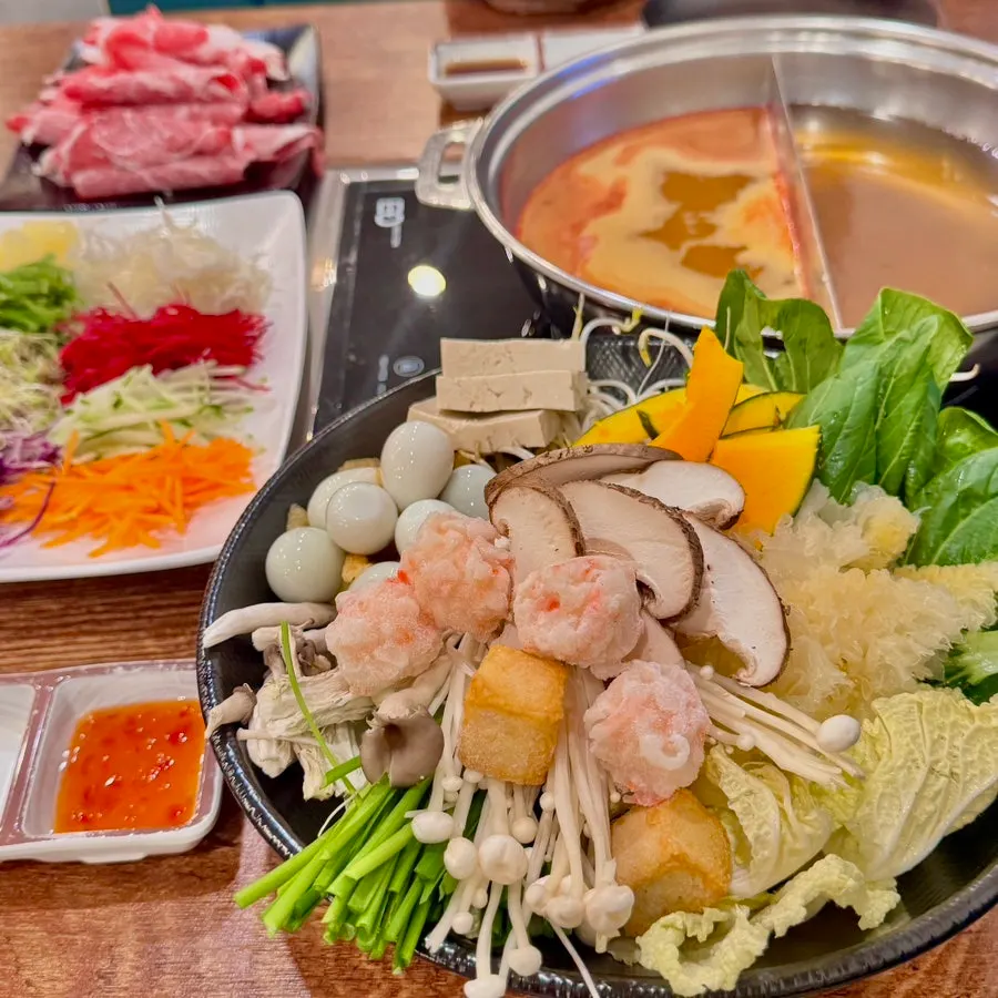 식사를 마친 다담샤브샤브 위례점 테이블
