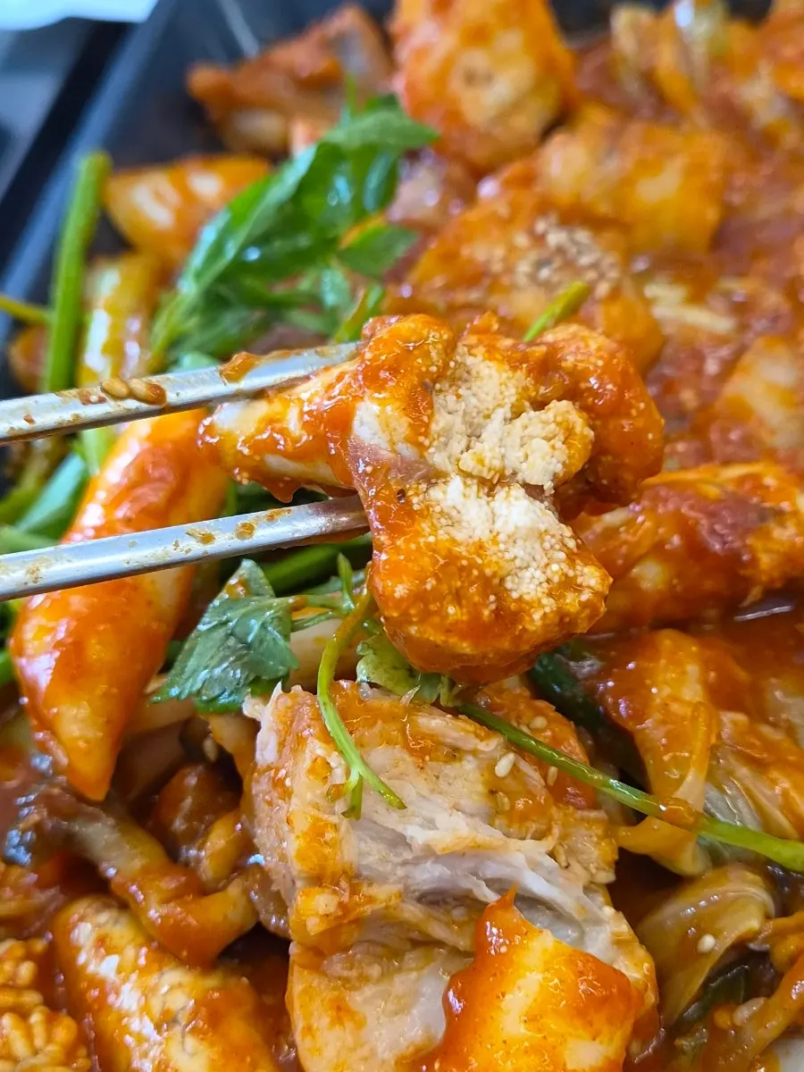 먹다 남은 아귀찜 소스와 콩나물