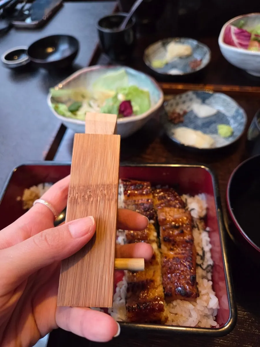 Sancho pepper to sprinkle over Manmok's eel rice bowl