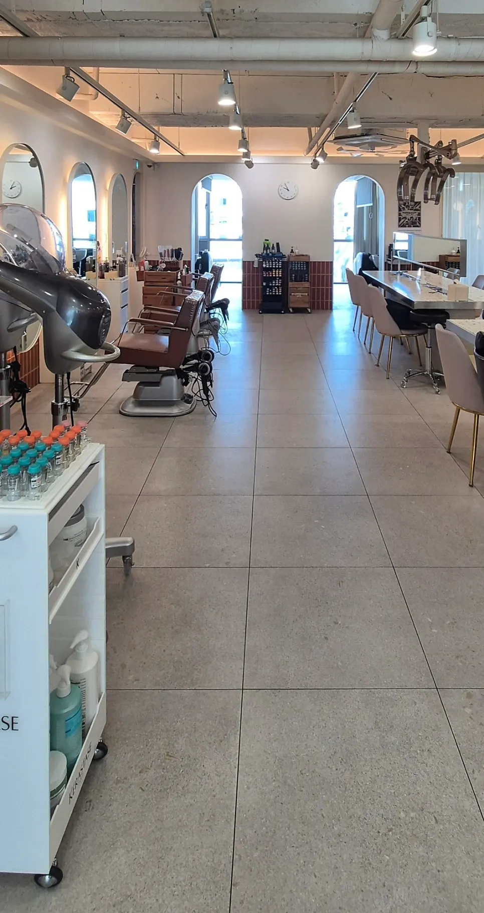 Interior of TONI&GUY Daechi with the treatment area separated