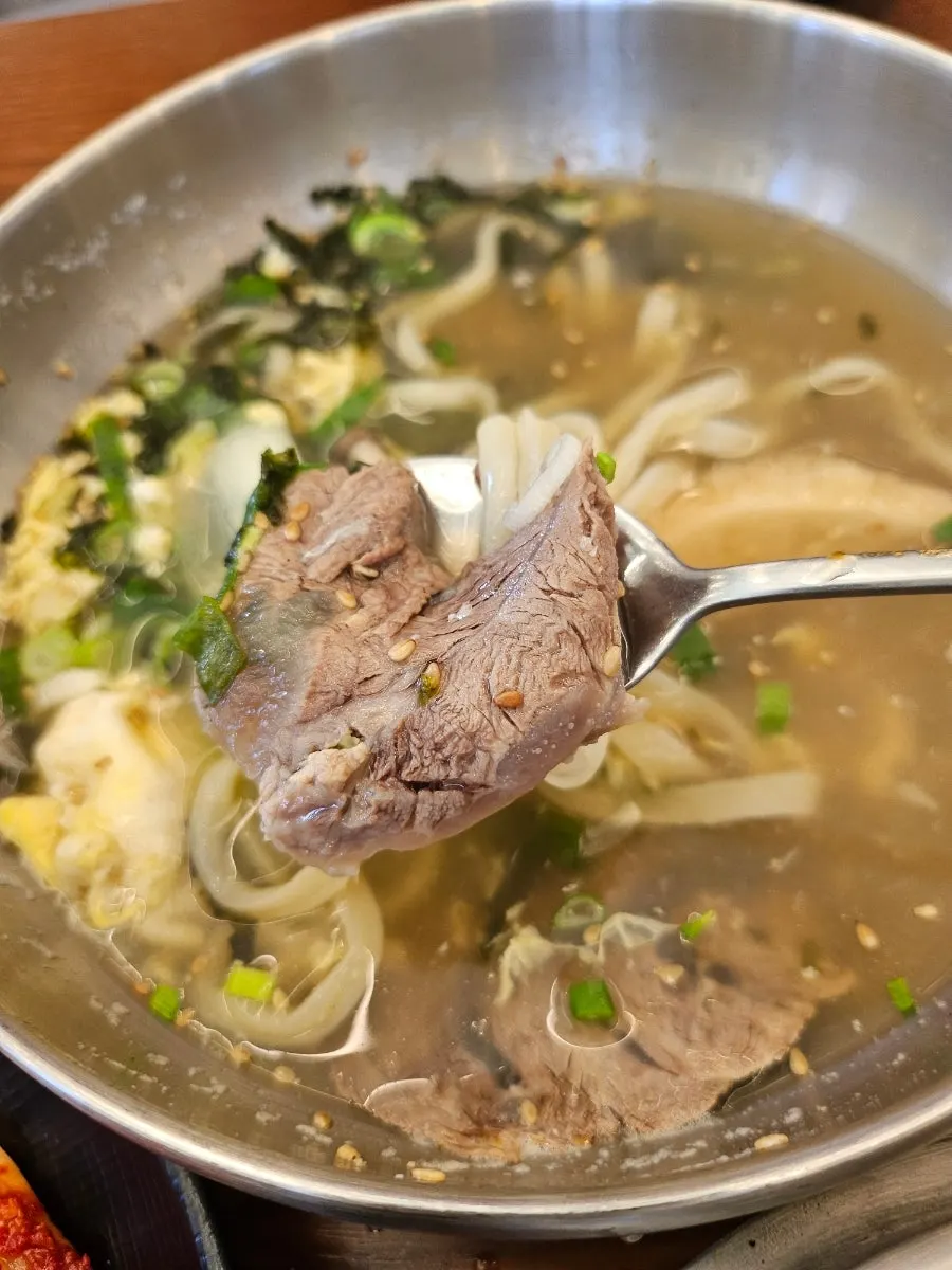 Special soy sauce with chili and cabbage