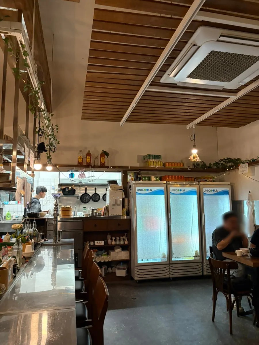 Interior atmosphere of Daegang