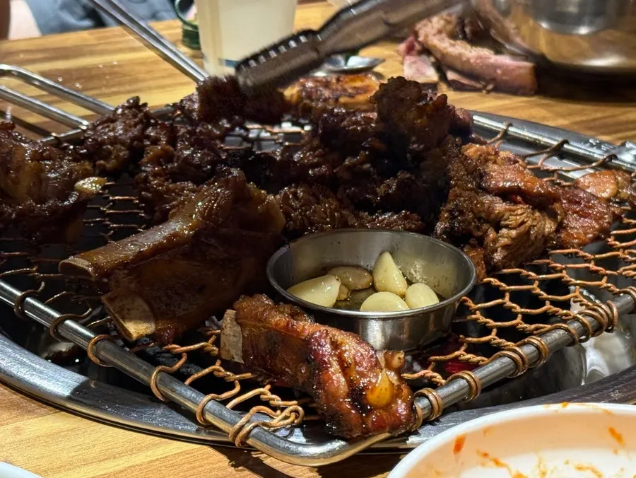 Marinated pork galbi on the grill