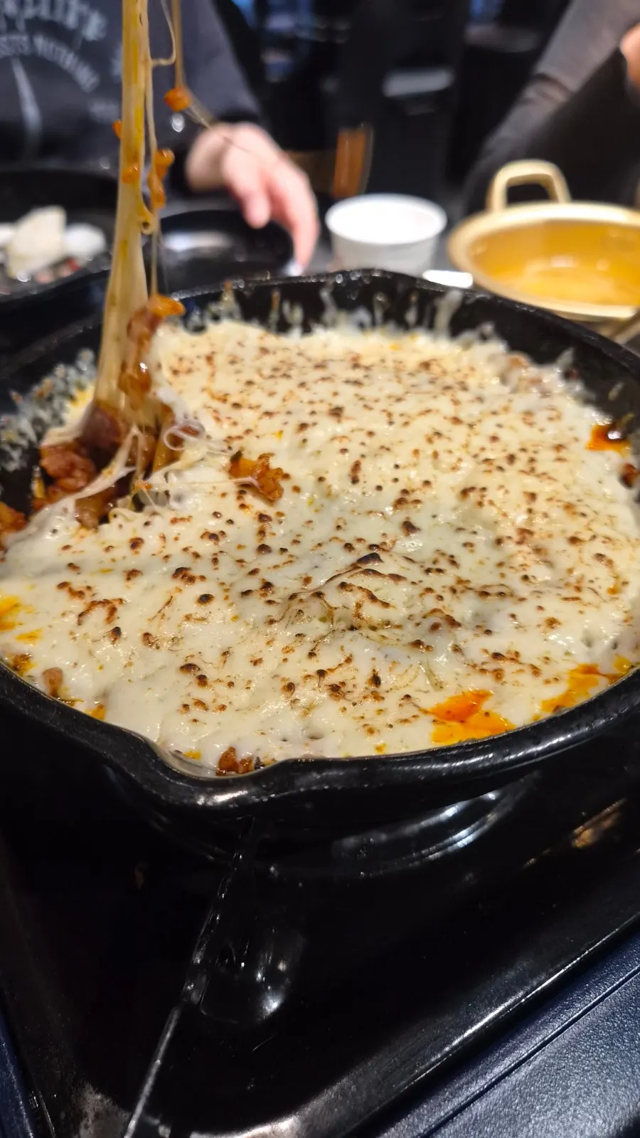 눈꽃치즈 볶음밥 한 접시