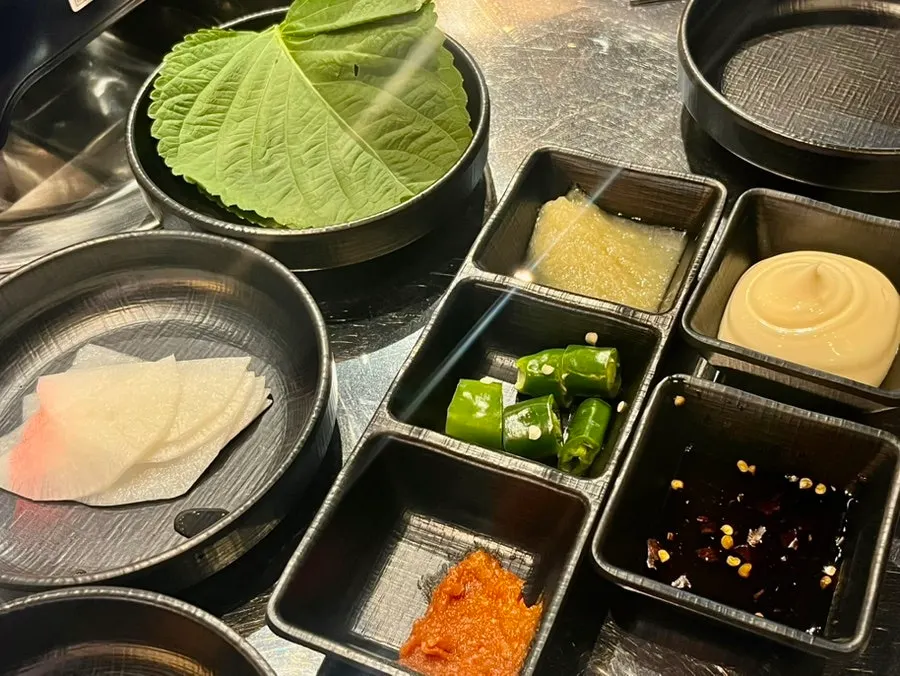 Order of salt-grilled makchang and cheese fried rice
