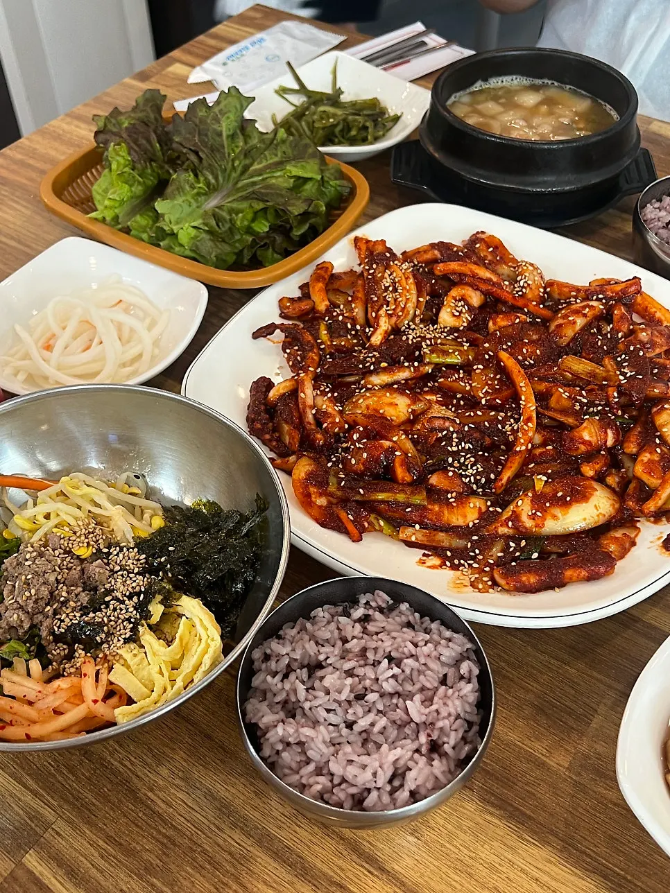 Squid stir-fry main dish