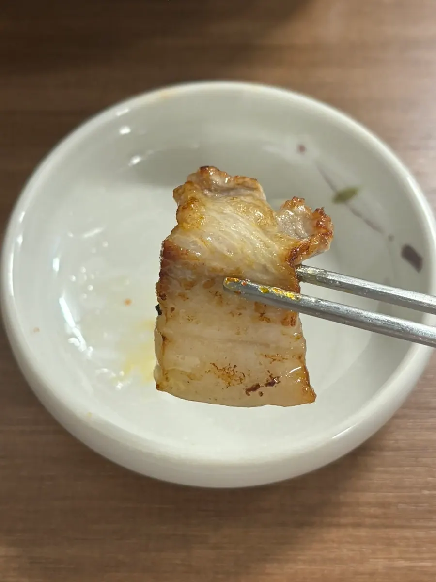 노릇하게 익어가는 오겹살