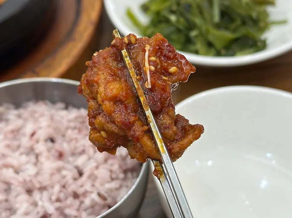 A bite of pork and squid