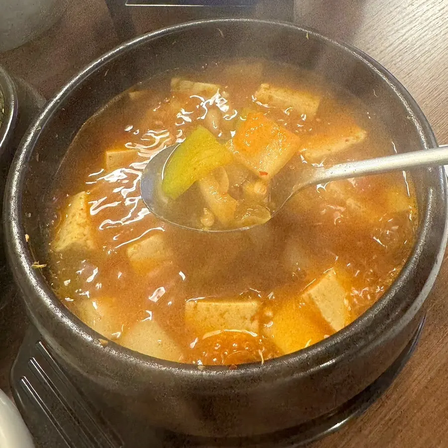 Grandma's doenjang stew with tofu and other ingredients