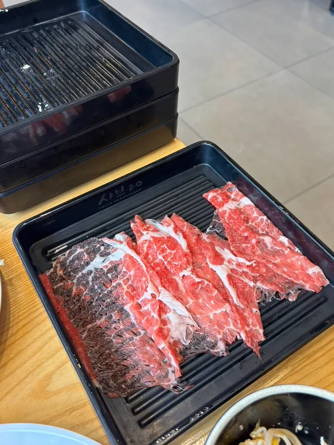 Soybean broth shabu-shabu at Shabu20 Daegu Bokhyeon branch