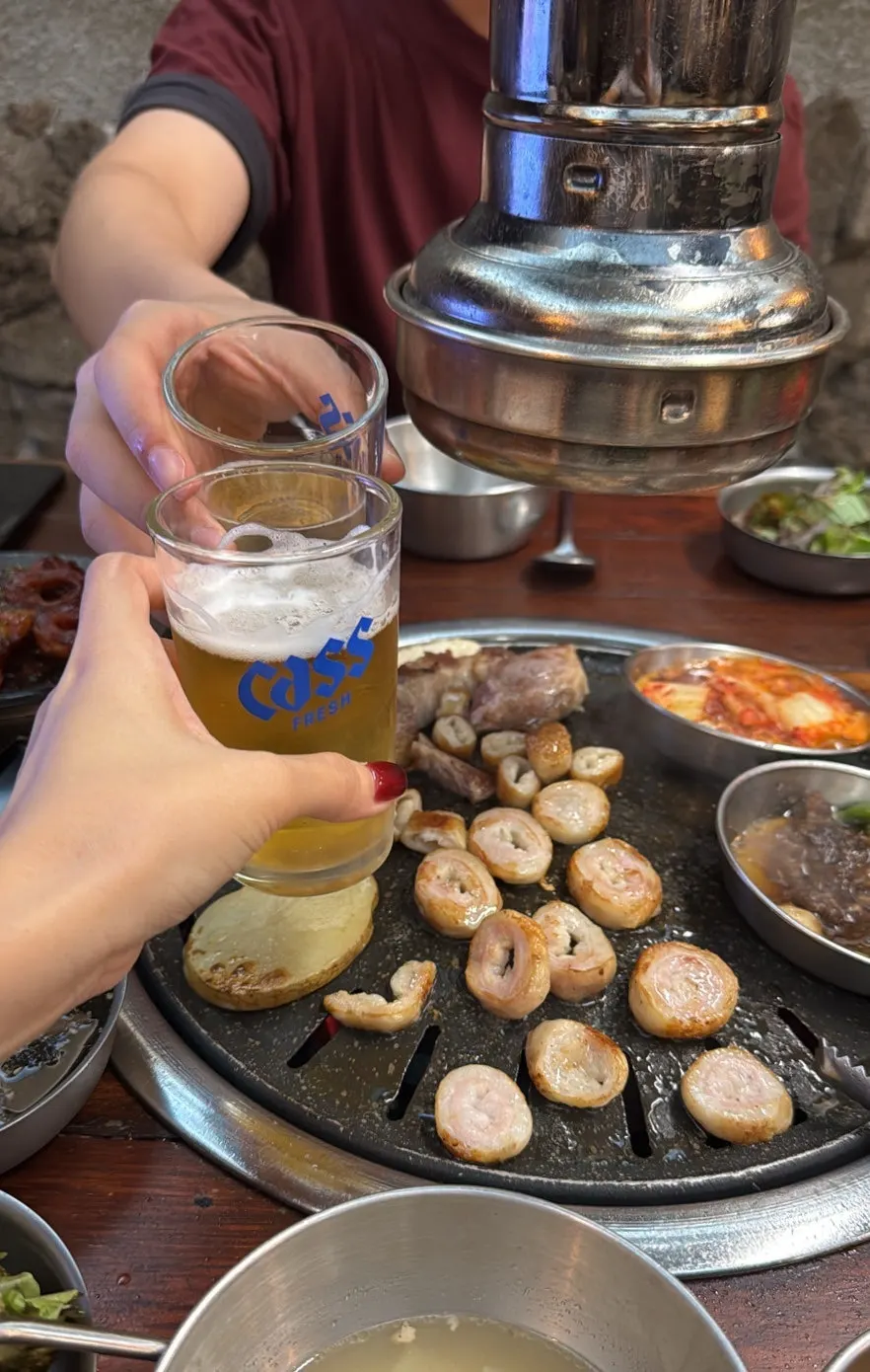 Somaek served with makchang