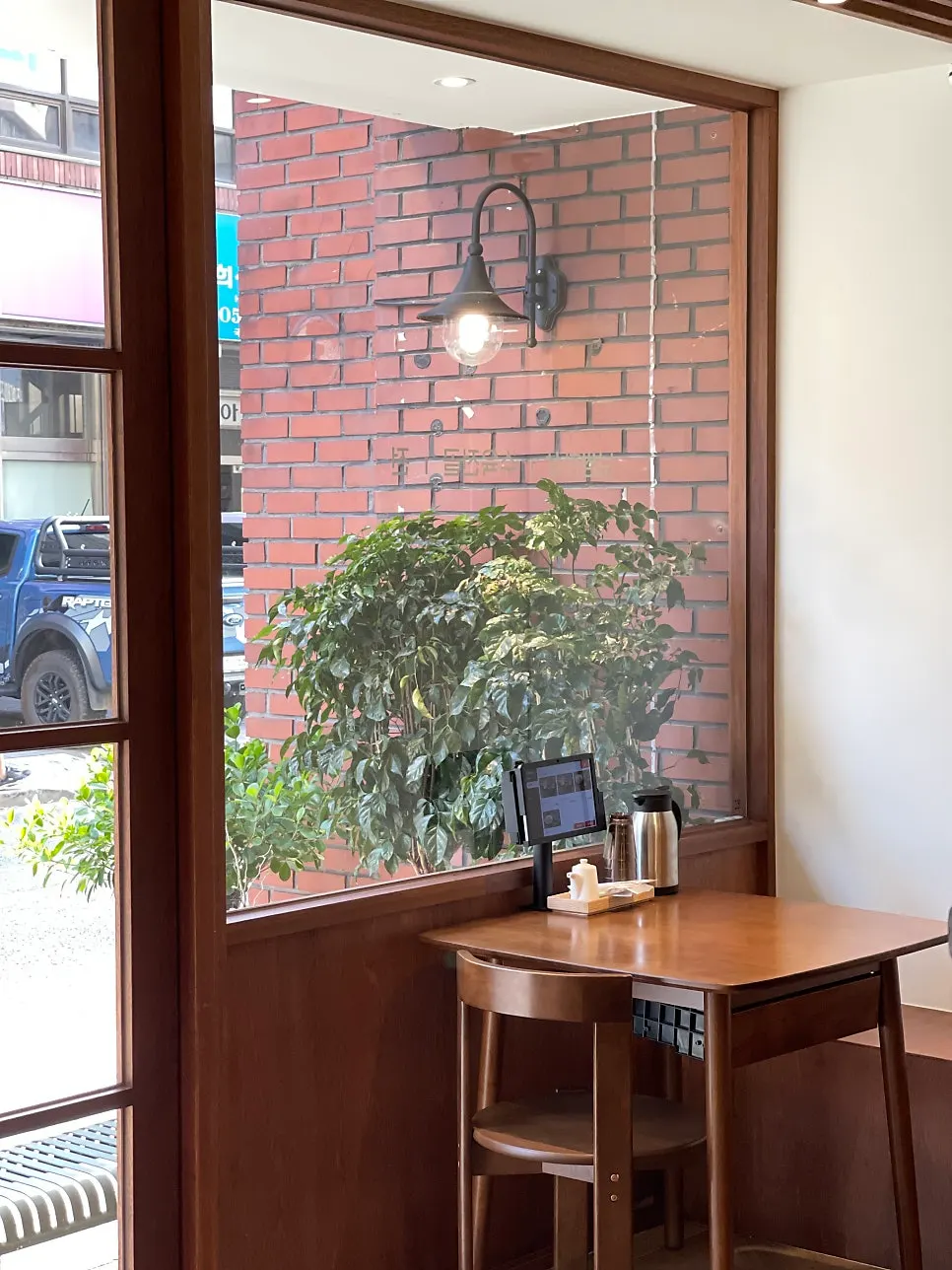 울동보쌈 내부 공간 모습