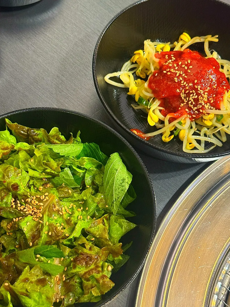 Side dishes served with meat