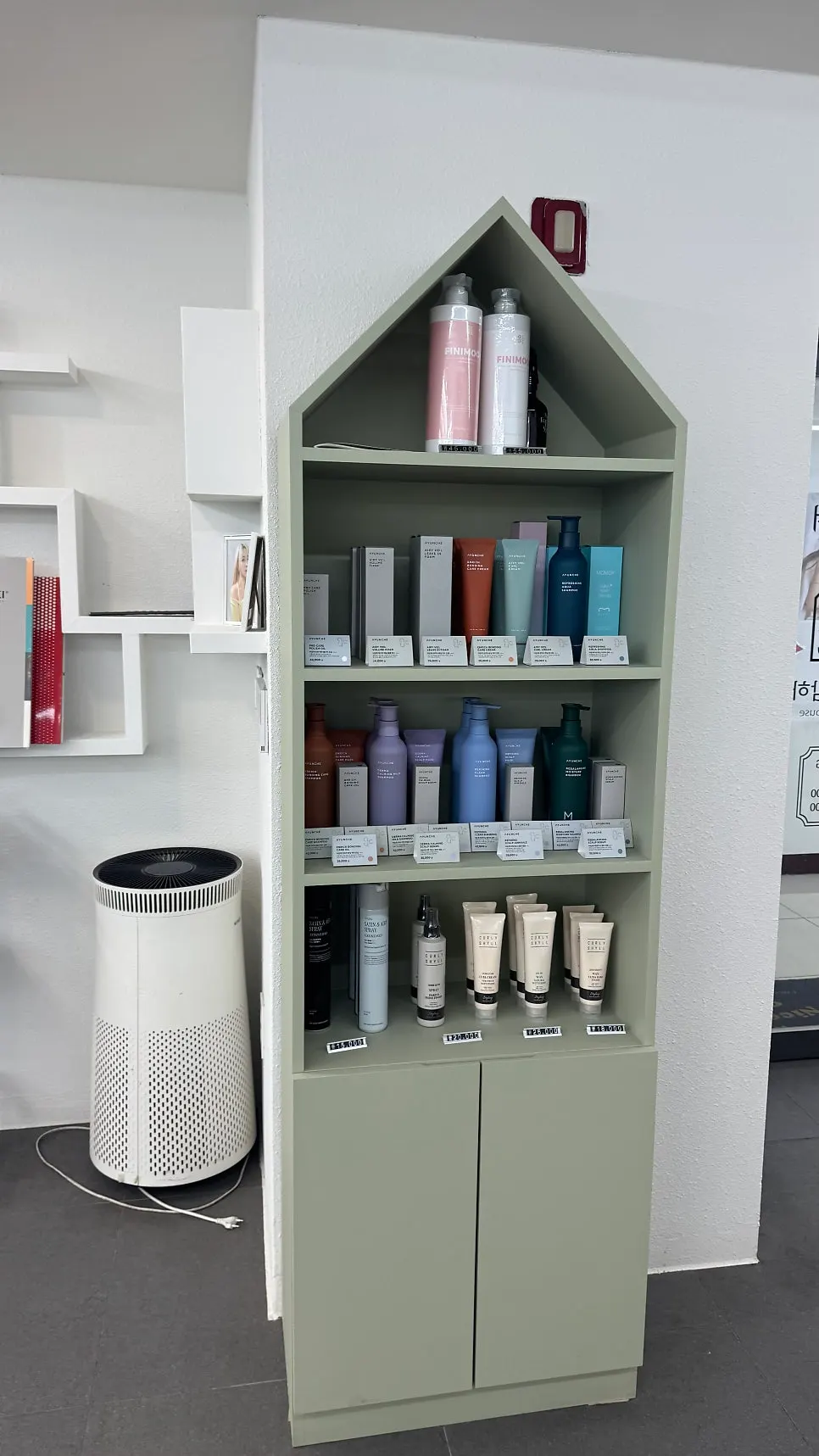 Hair salon consultation and waiting area