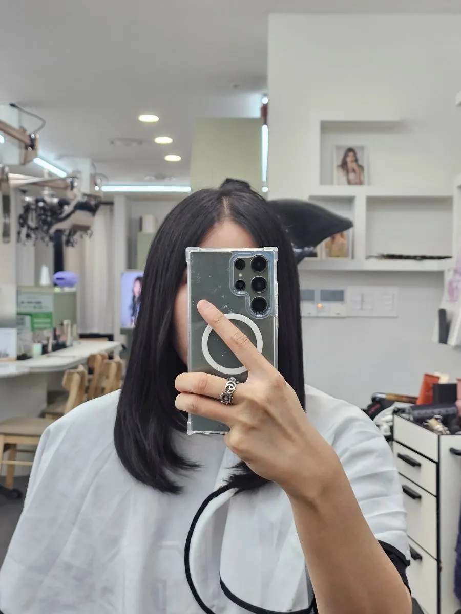 층을 내어 가볍게 정리한 커트 결과