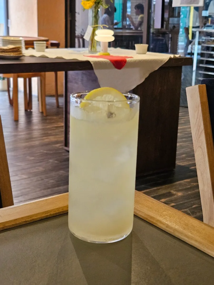 Dento drinks served with brunch