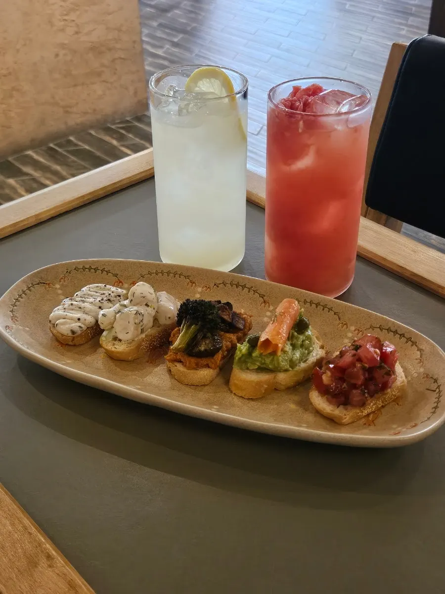 Dento’s calm space for a date