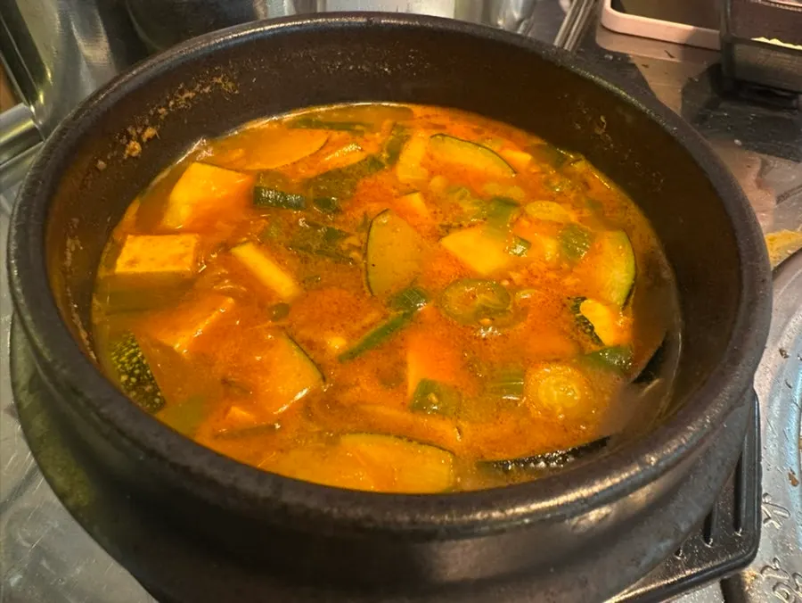 마무리로 주문한 된장찌개와 밥