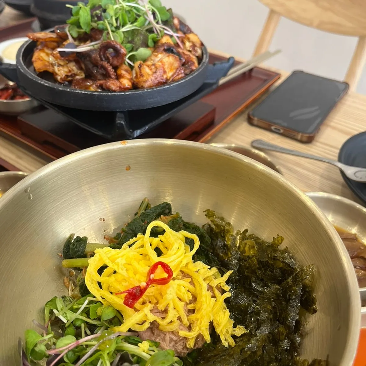 Featured photo of Cafe Dongi Daemyeong Station Branch, a Korean restaurant near Apsan, Daegu