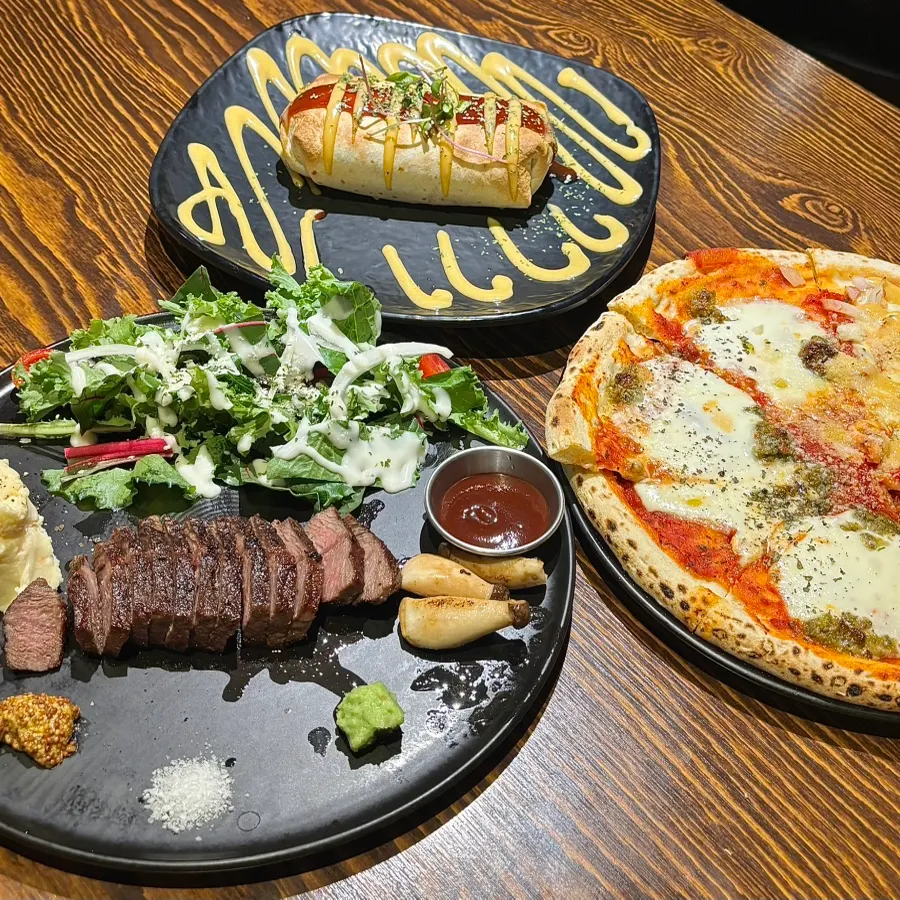 Ordered menu spread at Dana Dongseong-ro Main Branch