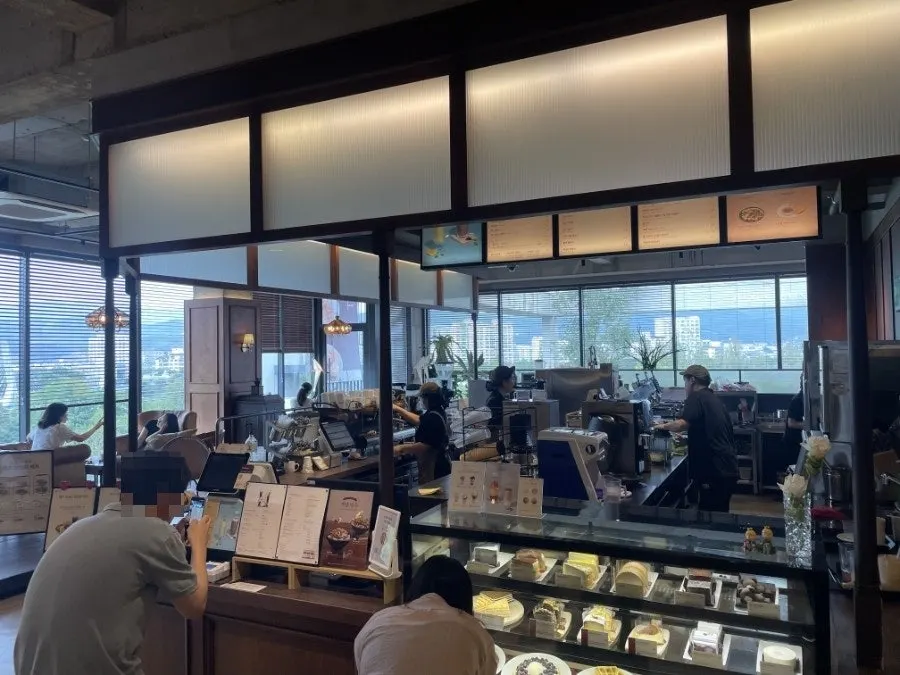 Second-floor ordering area and seating