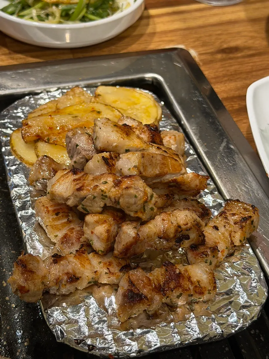 Juicy pork belly meal