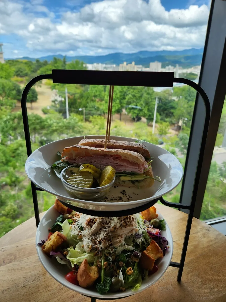 C Set brunch menu