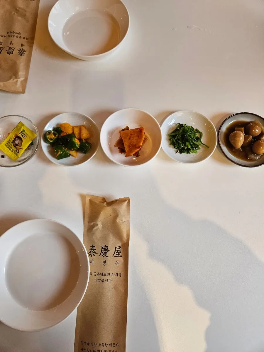 태경옥 테이블 세팅 모습
