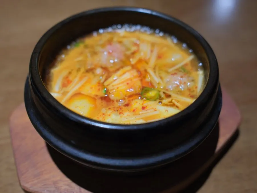 Bossam sauce mixed with ground sesame