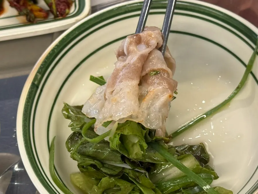 Naengsam paired with kimchi and green onion kimchi