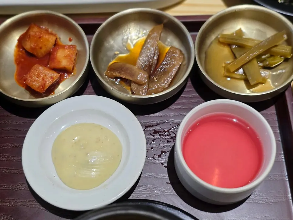 Full spread of the Grandma's Stir-fried Baby Octopus Set