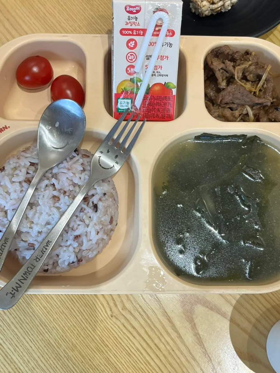 Kids' explorer sweet and sour pork set