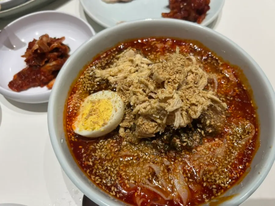 동곡제면 칼국수 식사 사진