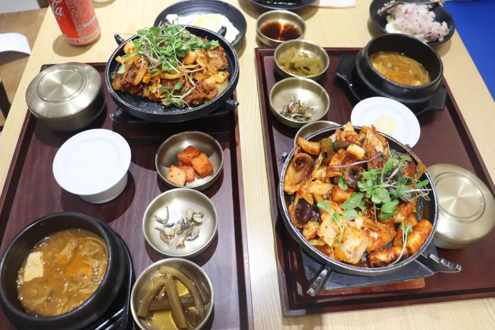 Filling Korean meal eaten in Dongseong-ro