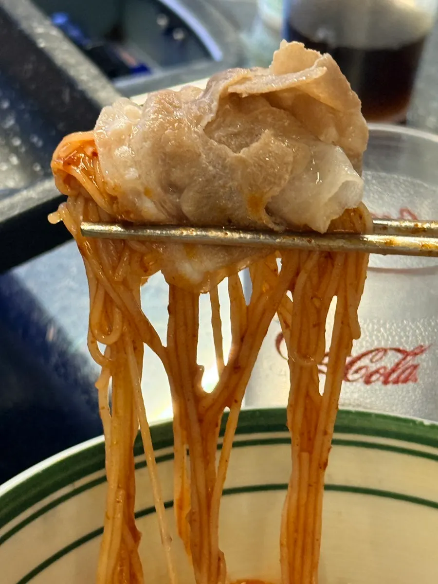 새콤달콤한 비빔국수 사진