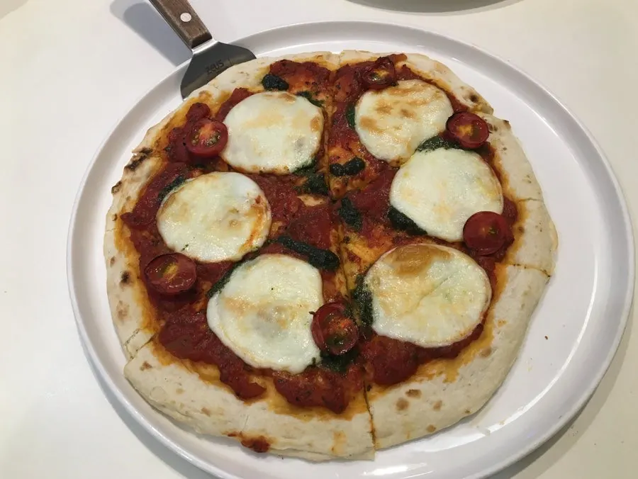 Pizza margherita de Resting07