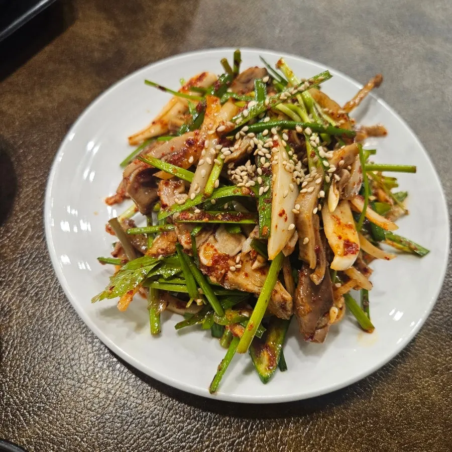 A plate of osori-muchim with crunchy vegetables