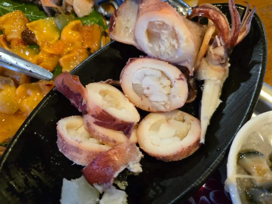 Seafood set with flounder sashimi and parboiled octopus