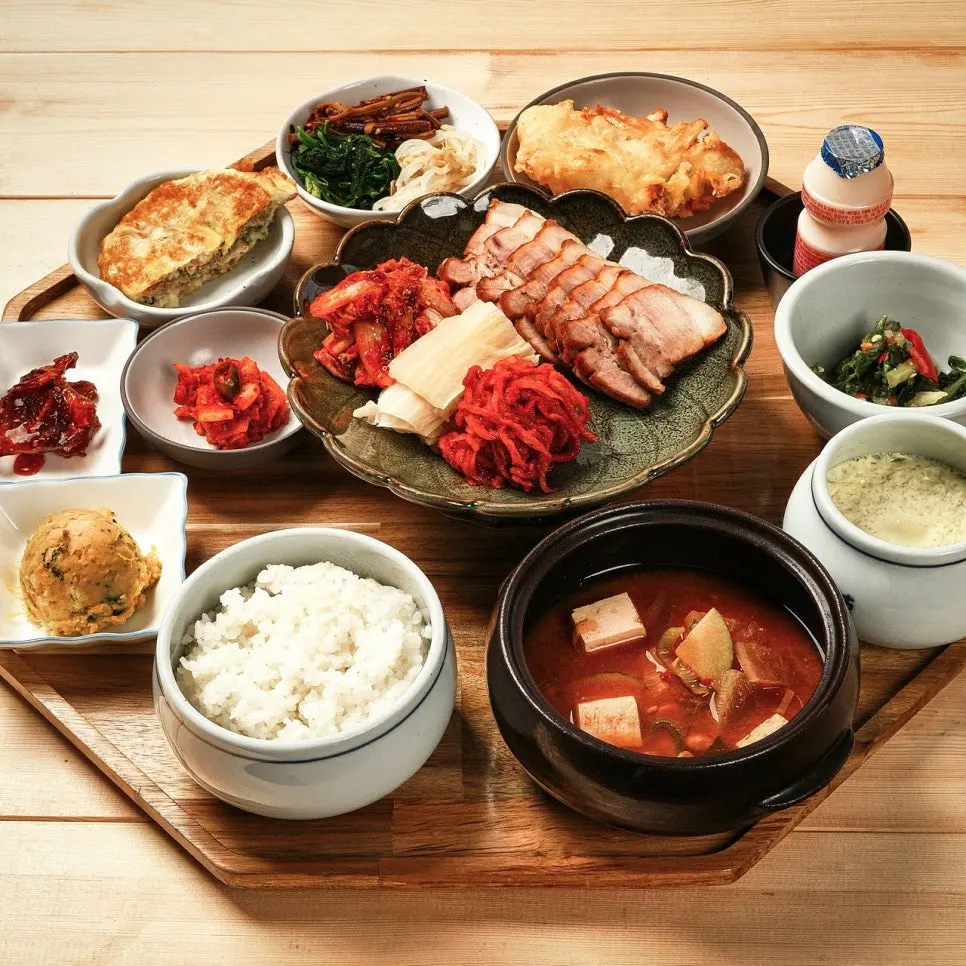 Visiting Pyeongsang Myeonok Duryu Negeori Branch near Duryu Station