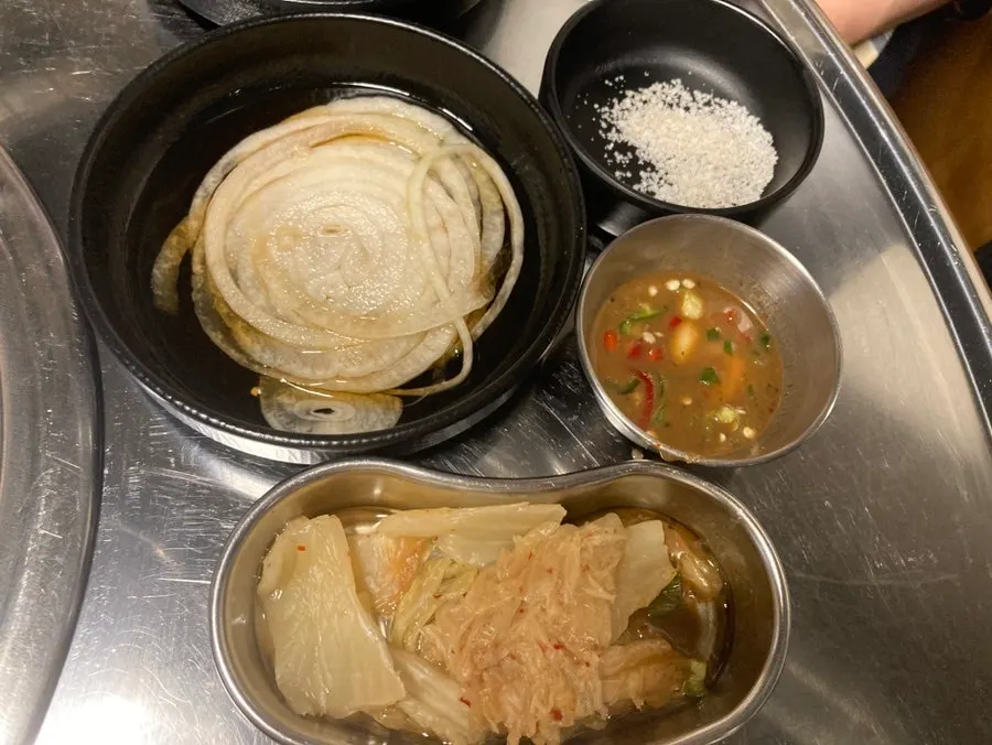 뚝방 셀프 반찬 이용 공간