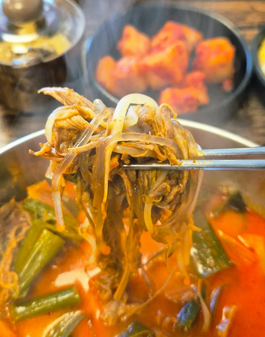 Chewy kalguksu noodles
