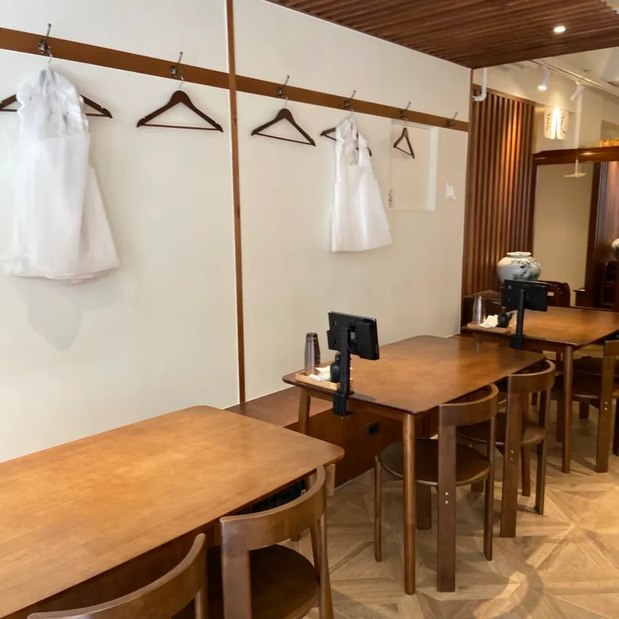 View of the Uldong Bossam dining area