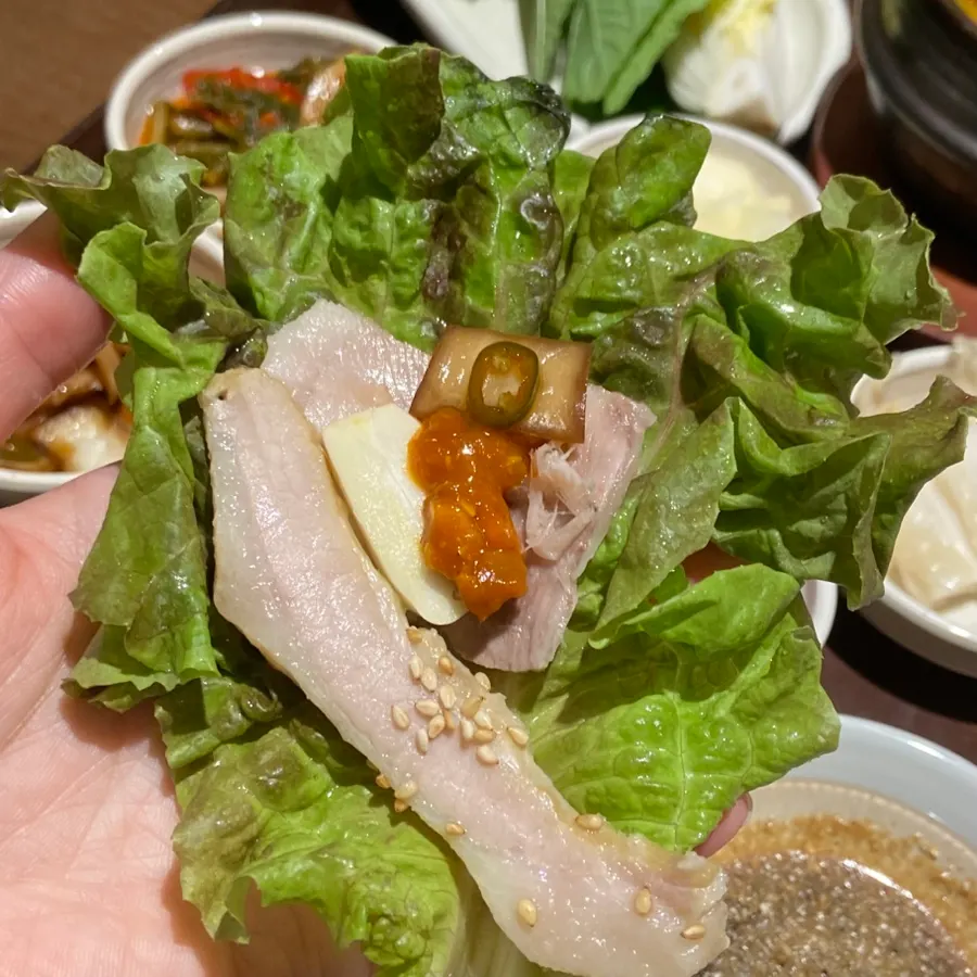 Uldong Bossam meat platter