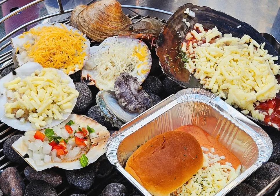The medium shellfish grill, plenty for two people