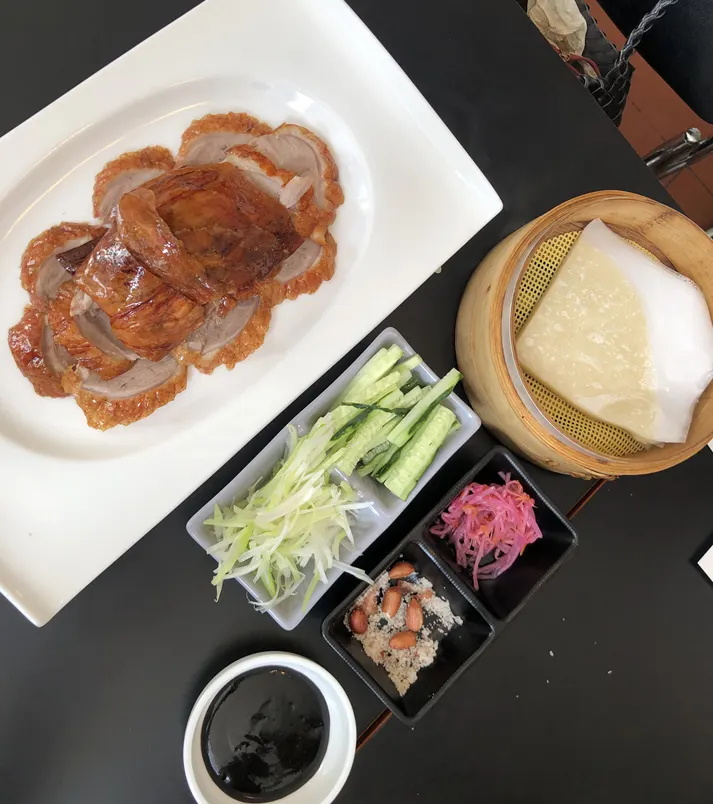 Peking duck skin, meat, and thin pancake set