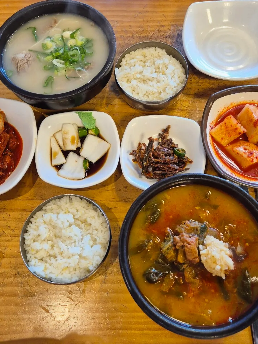 한우장 특설농탕 한 그릇